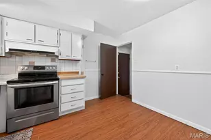 2745 Benne Dr, Florissant, MO 63031 - Photo 12