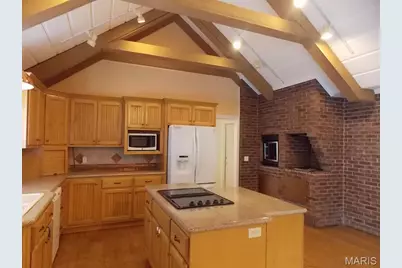 1301 Lurlyn Drive, Poplar Bluff, MO 63901 - Photo 2