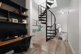 1913 Hickory St, Saint Louis, MO 63104 - Photo 30