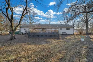 9 Christine Dr, O'Fallon, MO 63366 - Photo 40