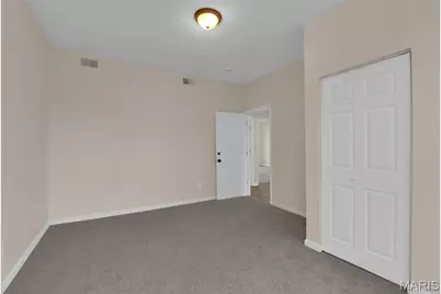 14 Parkland Place, Saint Louis, MO 63112 - Photo 16