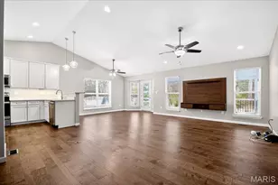 1331 Woodgrove Park Dr, O'Fallon, MO 63366 - Photo 6