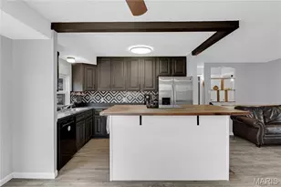 12670 Parktrails Ln, Black Jack, MO 63033 - Photo 10