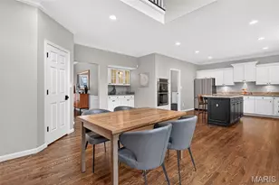 15595 Meadowbrook Cir Ln, Chesterfield, MO 63017 - Photo 16