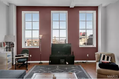 1501 Locust Street #1102, Saint Louis, MO 63103 - Photo 8