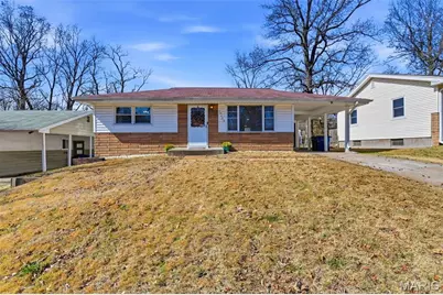 10129 Ventura Drive, Saint Louis, MO 63136 - Photo 1