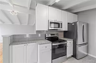 6 Mound Dr, Saint Peters, MO 63376 - Photo 12