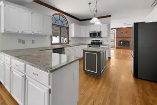 16597 Clayton Rd, Wildwood, MO 63011 - Photo 2