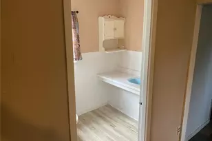 439 Short A St, Poplar Bluff, MO 63901 - Photo 6