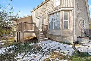 1704 Preston Centre Dr, Fenton, MO 63026 - Photo 24