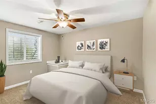 1704 Preston Centre Dr, Fenton, MO 63026 - Photo 20