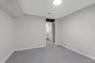 7449 Wayne Ave, Saint Louis, MO 63130 - Photo 18