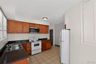 8305 Garfield Ave, Saint Louis, MO 63114 - Photo 14