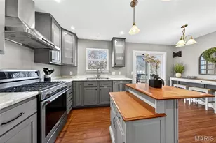 1075 Fenton Park Dr, Fenton, MO 63026 - Photo 8