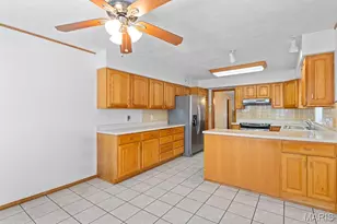 6541 Lindenwood Pl, Saint Louis, MO 63109 - Photo 16