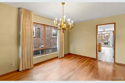 6541 Lindenwood Place, Saint Louis, MO 63109 - Photo 8