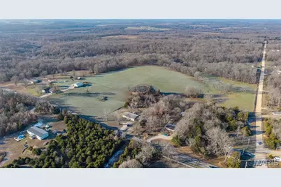 19933 Highway C, Lebanon, MO 65536 - Photo 32