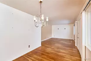 9736 Tullamoor Dr, Saint Louis, MO 63136 - Photo 8