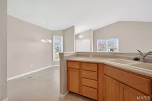 127 Maryland Dr, O'Fallon, MO 63366 - Photo 18