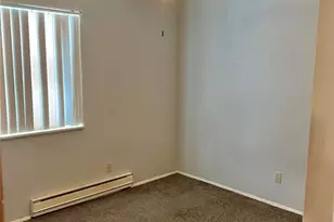 7601 Hazelcrest Dr, Hazelwood, MO 63042 - Photo 12