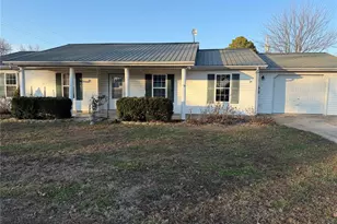 810 Mildred St, Richland, MO 65556 - Photo 2