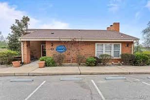 1943 Greenpoint Dr, Saint Louis, MO 63122 - Photo 42