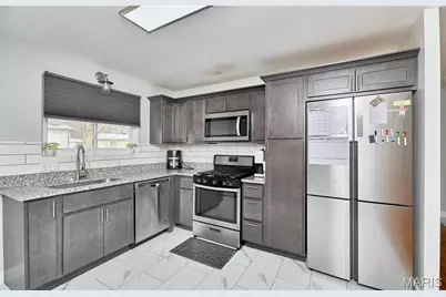 1350 Sandy Drive, Florissant, MO 63031 - Photo 18