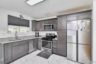 1350 Sandy Dr, Florissant, MO 63031 - Photo 18