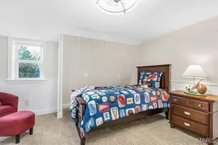 2420 E Milton Ave, Overland, MO 63114 - Photo 14