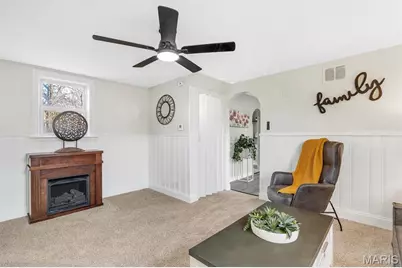 2420 E Milton Avenue #R, Overland, MO 63114 - Photo 6