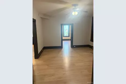 2115 Allen Avenue, Saint Louis, MO 63104 - Photo 6