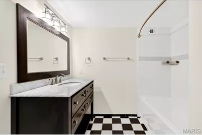 4242 Laclede Avenue #203, Saint Louis, MO 63108 - Photo 16