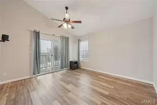 1302 Spring Creek Ln, O'Fallon, MO 63368 - Photo 8