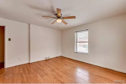 5875 Robert Avenue, Saint Louis, MO 63109 - Photo 20