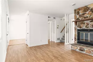 9035 W Swan Cir, Saint Louis, MO 63144 - Photo 2