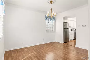 9035 W Swan Cir, Saint Louis, MO 63144 - Photo 4