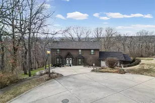 2796 Brandenberg Ln, Saint Louis, MO 63129 - Photo 58