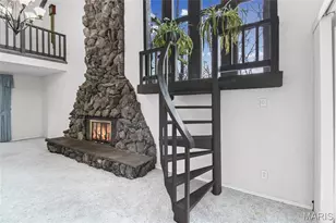 2796 Brandenberg Ln, Saint Louis, MO 63129 - Photo 10