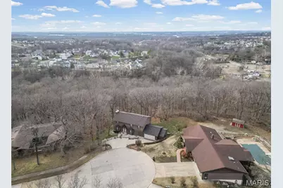 2796 Brandenberg Lane, Saint Louis, MO 63129 - Photo 60