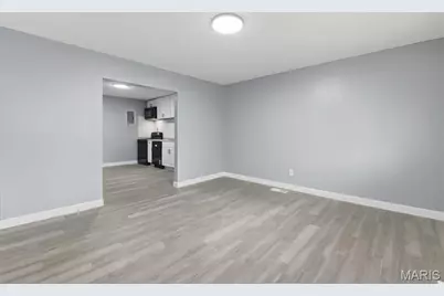 4815 Orange Blossom Lane, Hazelwood, MO 63042 - Photo 4