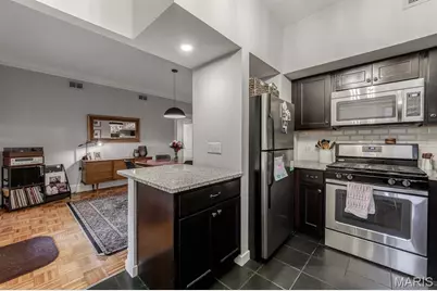 4928 Buckingham Court #2W, Saint Louis, MO 63108 - Photo 16