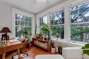 4928 Buckingham Ct, Saint Louis, MO 63108 - Photo 6