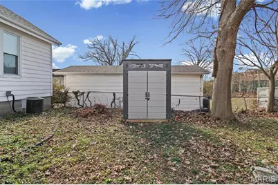 1337 Graham Street, Saint Louis, MO 63139 - Photo 22