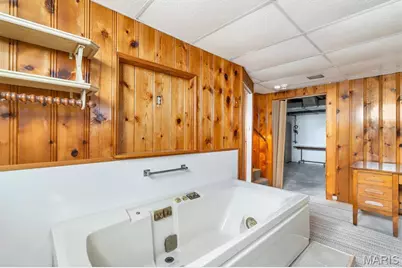 5938 Keith Place, Saint Louis, MO 63109 - Photo 32