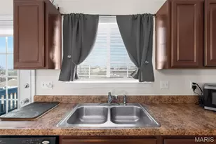 323 Park Hill Dr, Union, MO 63084 - Photo 10