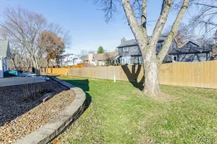 12 Quiet Meadow Ct, Saint Peters, MO 63376 - Photo 24