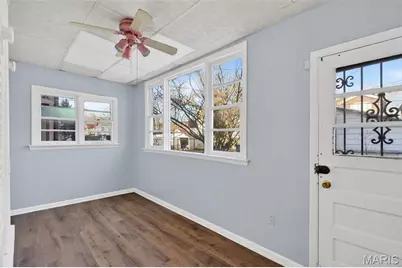 4883 Farlin Avenue, Saint Louis, MO 63115 - Photo 26