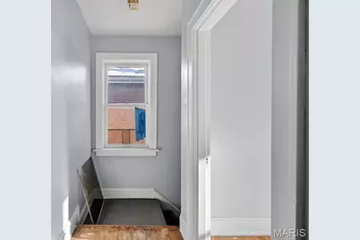 4883 Farlin Avenue, Saint Louis, MO 63115 - Photo 30