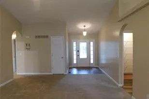 225 Jacobs Way Dr, Saint Peters, MO 63376 - Photo 2