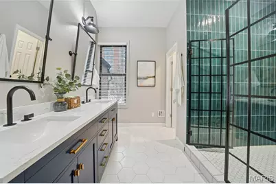 4456 Laclede Avenue, Saint Louis, MO 63108 - Photo 24